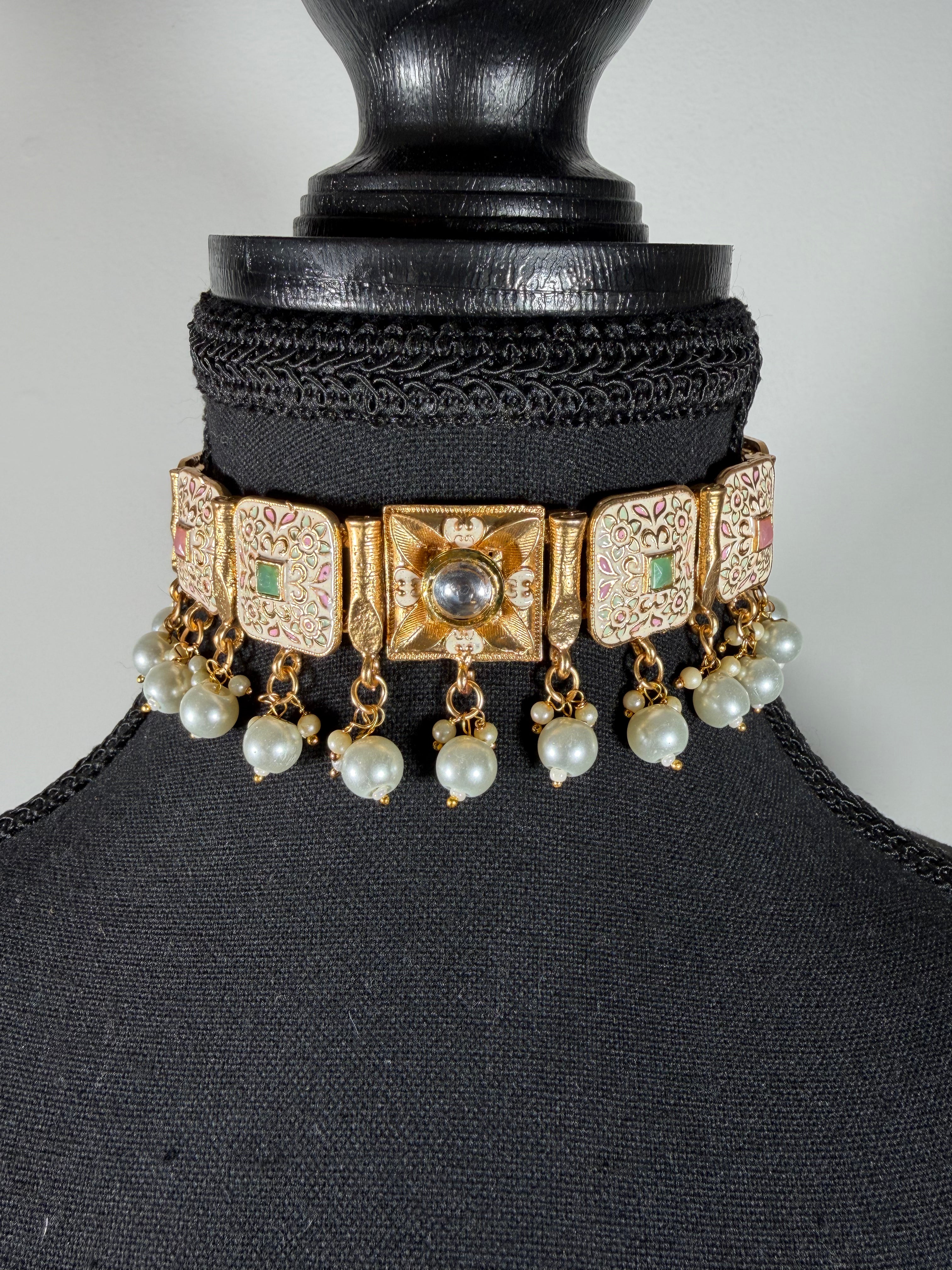 Zahara Necklace Set