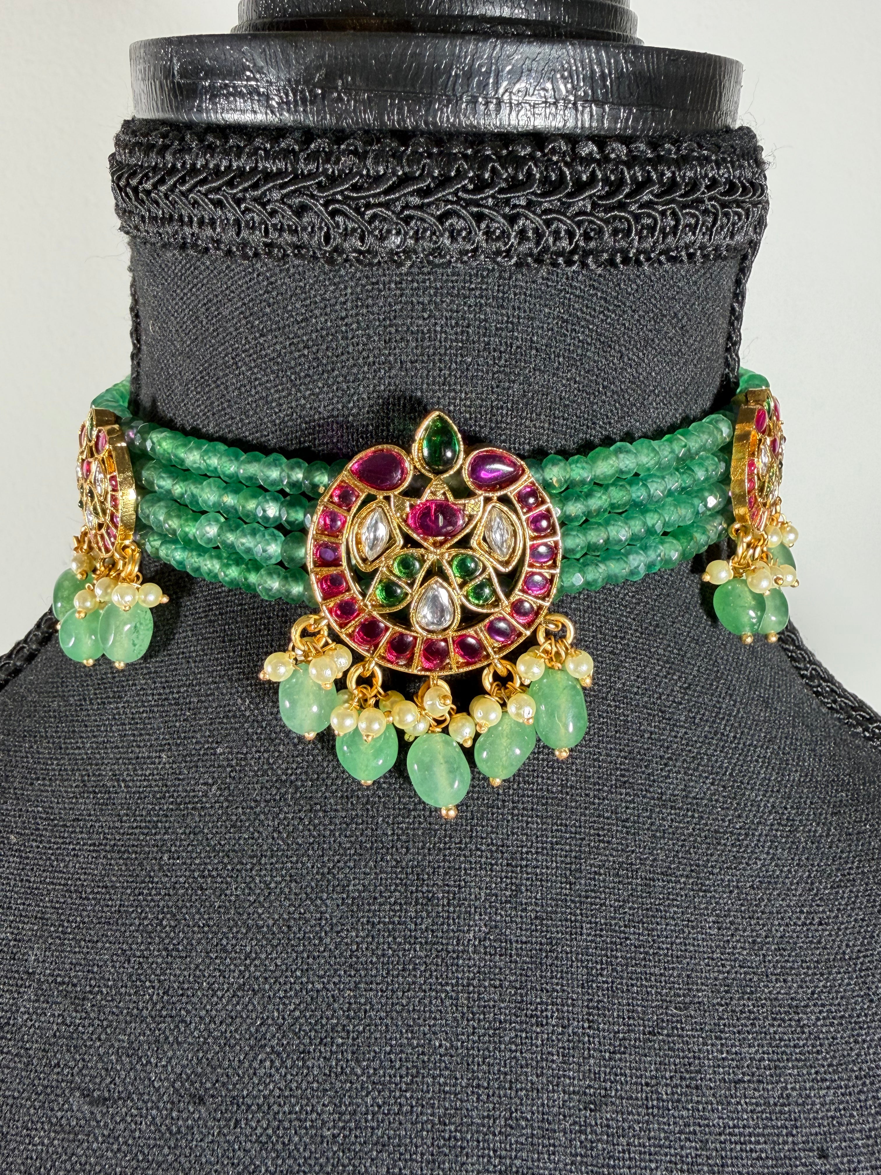 Harini Necklace Set